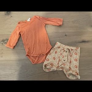 Kate Quinn Bamboo unisex onesie and shorts outfit 3-6 mo